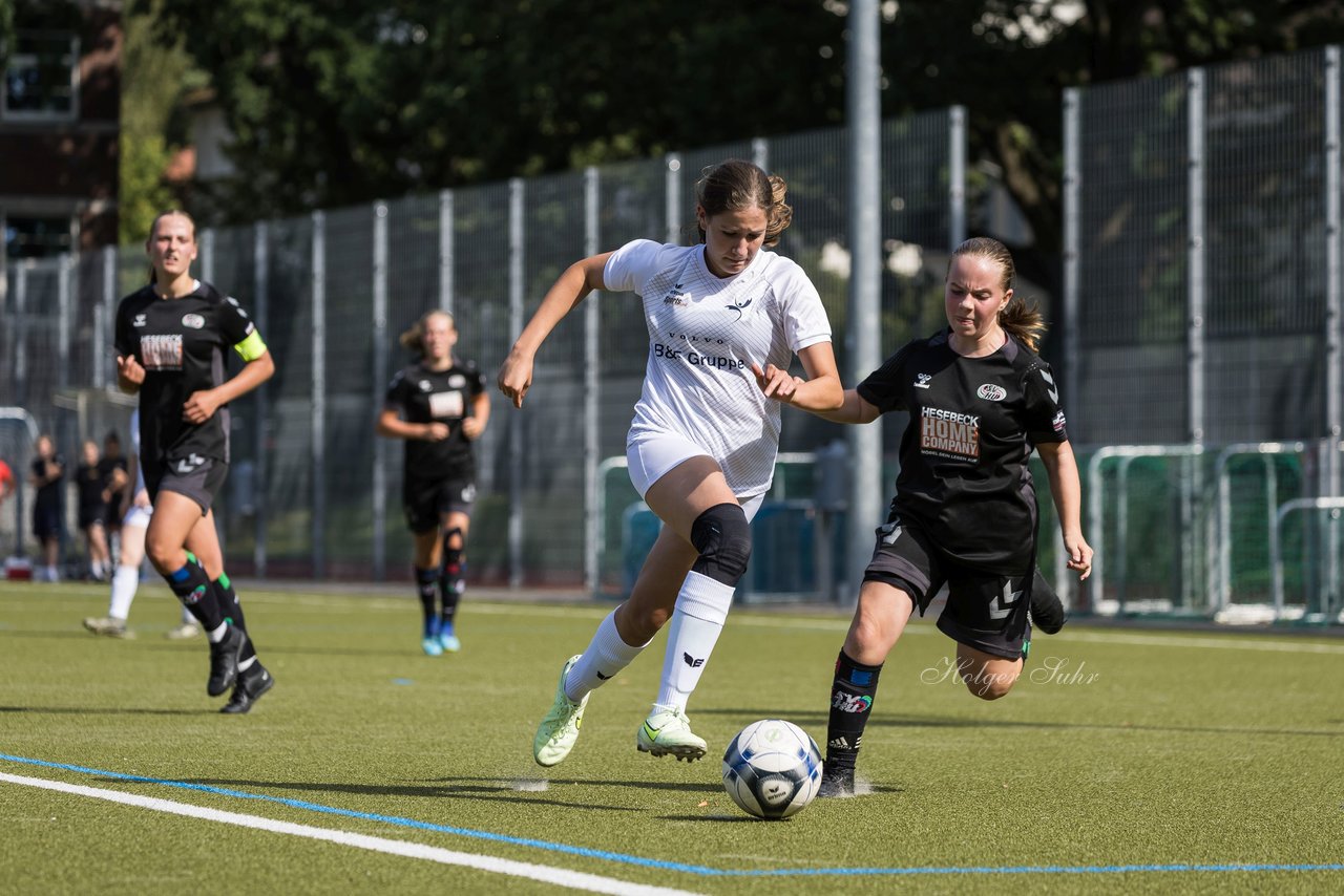 Bild 132 - wBJ Alstertal-Langenhorn - SV Henstedt-Ulzburg : Ergebnis: 4:1